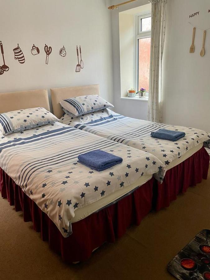 The Blue Moon Bed & Breakfast Blackpool Dış mekan fotoğraf