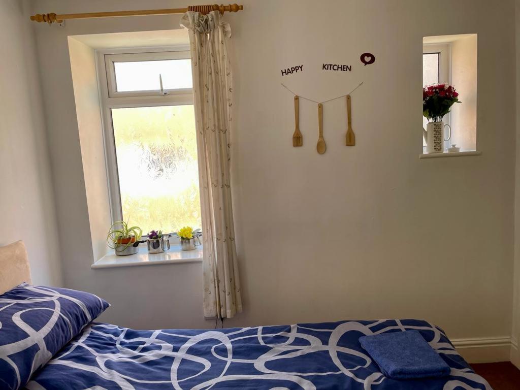 The Blue Moon Bed & Breakfast Blackpool Dış mekan fotoğraf